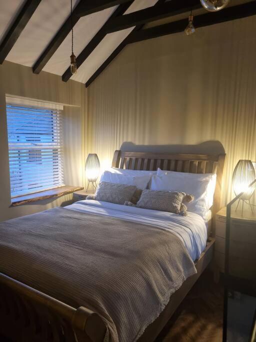 Luxurious Cottage With Hot Tub, Lake District Duddon エクステリア 写真