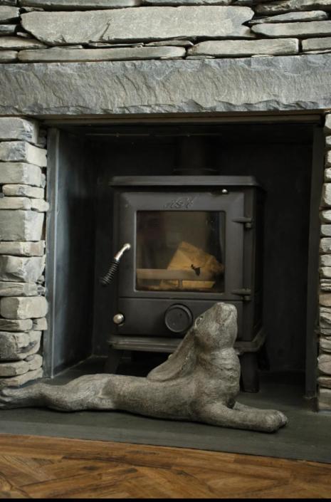 Luxurious Cottage With Hot Tub, Lake District Duddon エクステリア 写真