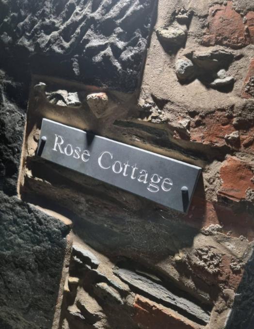 Luxurious Cottage With Hot Tub, Lake District Duddon エクステリア 写真